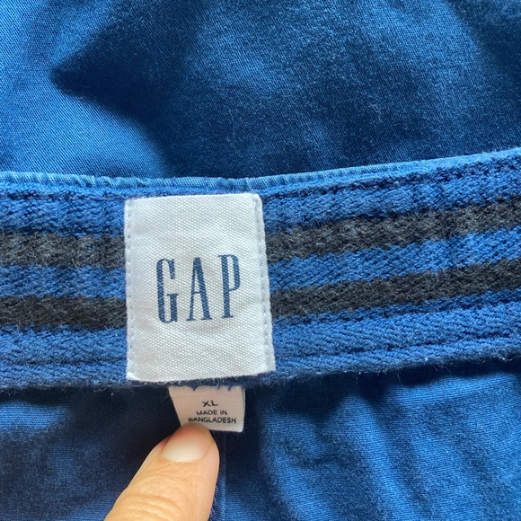 Men’s Gap Blue Cotton Shorts XL 
Elastic Drawstring Waist 
Pockets - Picture 2 of 5